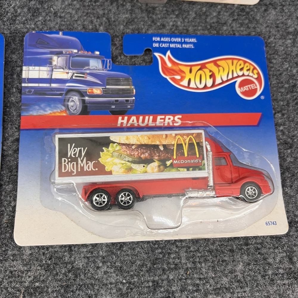 Lot Of 6 Hot Wheels Haulers Tractor Trailers 1996 NIP McDonald's Tropicana - Picture 3 of 9